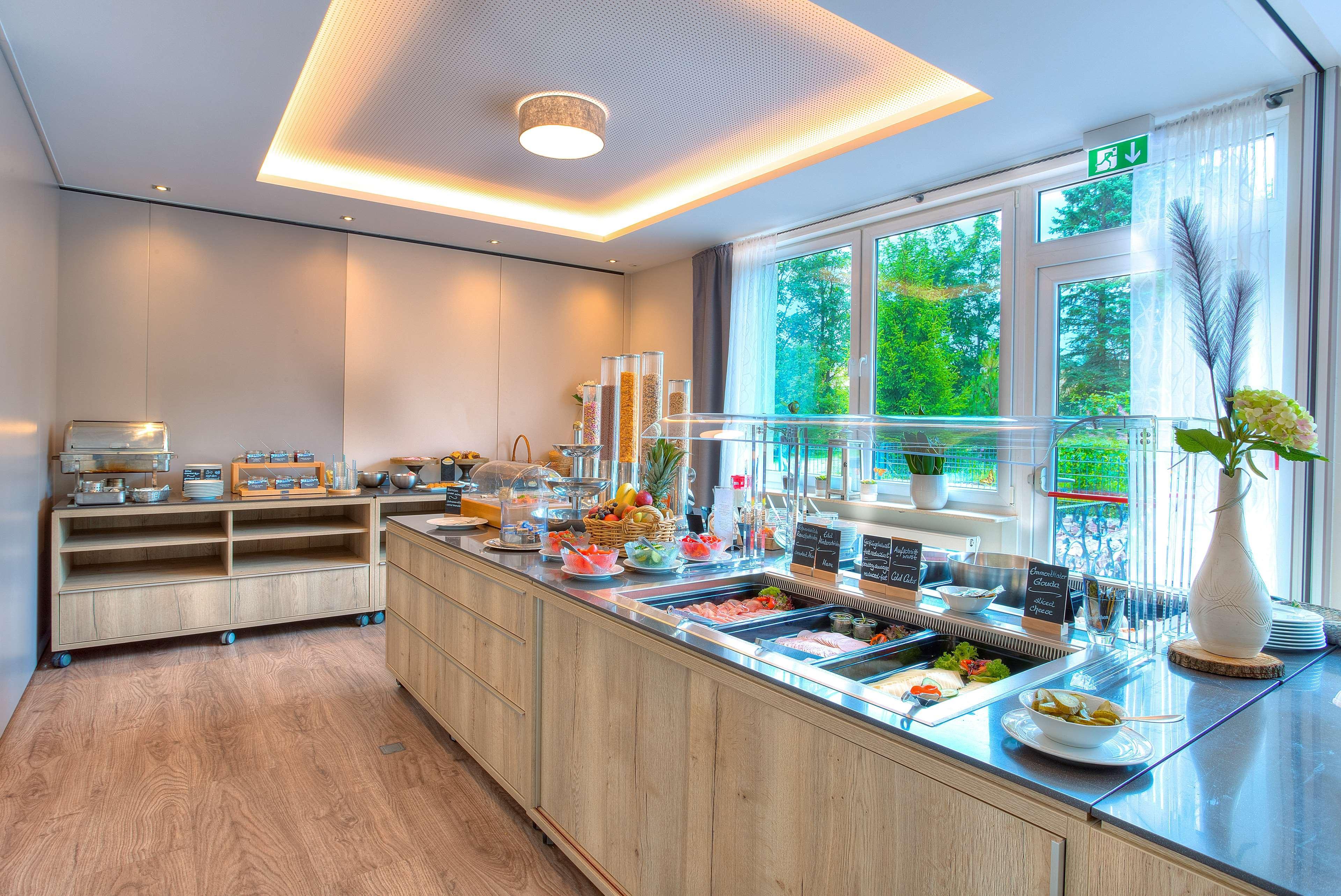 Best Western Plus Midland Suites Экстерьер фото